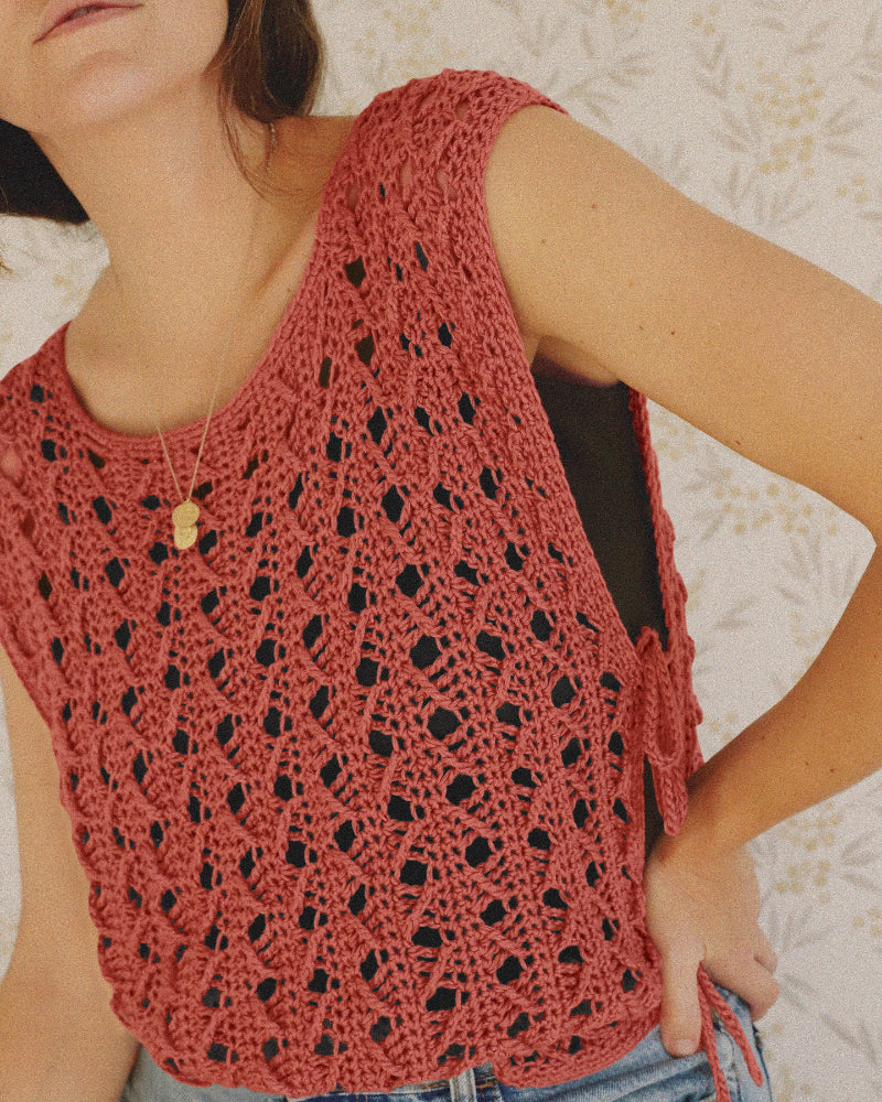 Round Neck Sleeveless Hollow-out Crochet Sweater Casual Tie Side Breathable Crop Top