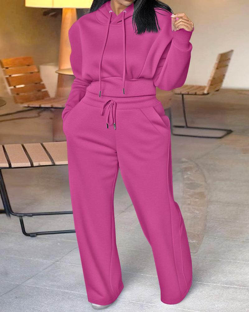 2-teiliges Outfit, langärmliges, kurzes Kapuzenpullover-Sweatshirt mit Kordelzug, Bündchen mit Daumenlöchern und lässigem Jogginghosen-Set mit Kordelzug und elastischer Taille mit weitem Bein