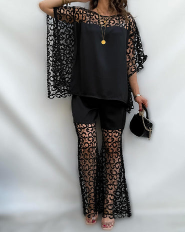 2 Pieces Outfit Batwing Sleeve Hollow-out Back Top and Elastic Waist Flared Pants Set Casual Hollow-out Lace Spliced Set