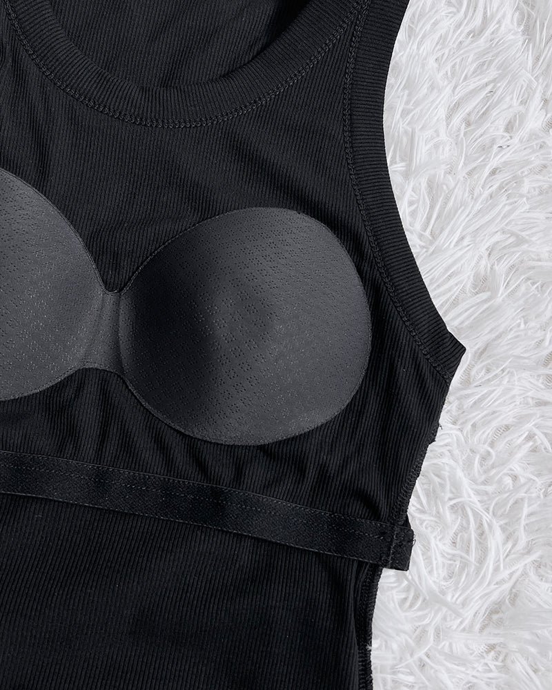 ChicMeLive Built-in Bra Ribbed Round Neck Tank Top