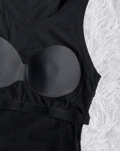 ChicMeLive Built-in Bra Ribbed Round Neck Tank Top