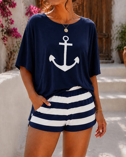 Women's Loungewear Set Anchor Print Side Slit Top and Striped Shorts Set Casual Pajamas Set with Pockets