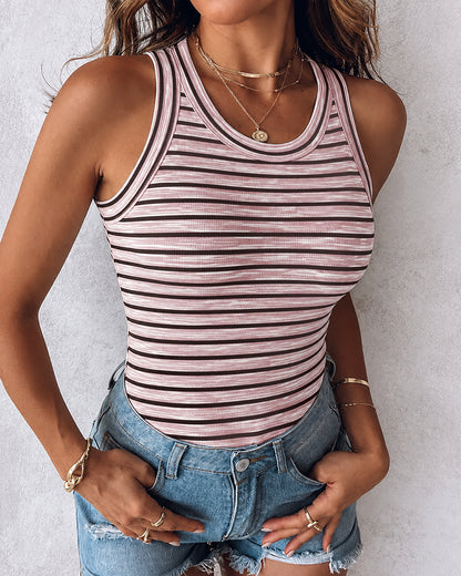 CHICMELIVE Women's Built in Bra Striped Tank Top Sleeveless Ribbed Slim Fit Top