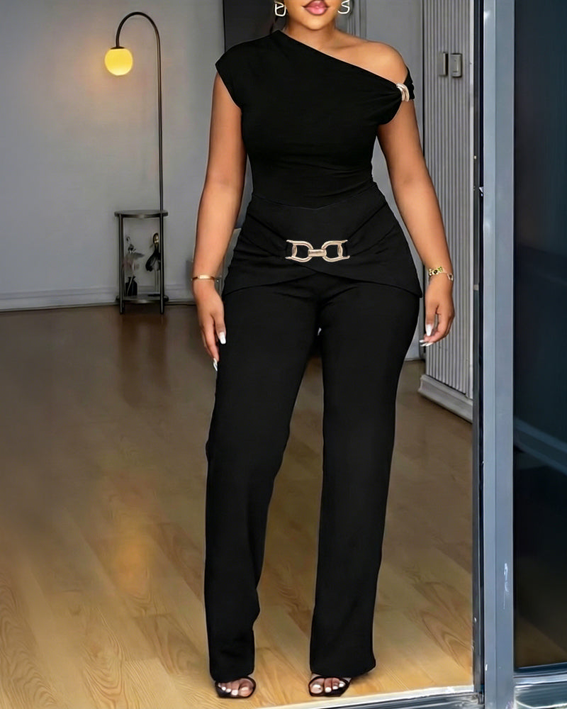 ChicMeLive Women's 2 Piece Set Skew Neck Slim Fit Top and Elastic Waist Flare Pants with Metal Detail