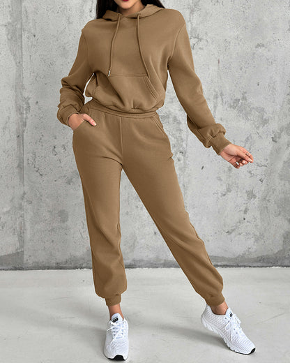 2 Pieces Outfit Kangaroo Pocket Thermal Lined Drawstring Hoodie Sweatshirt and Casual Elastic Waist Cinched Ribbed Cuffs Sporty Sweatpants Set