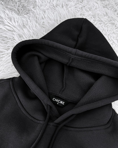 2 Pieces Outfit Kangaroo Pocket Thermal Lined Drawstring Hoodie Sweatshirt and Casual Elastic Waist Cinched Ribbed Cuffs Sporty Sweatpants Set
