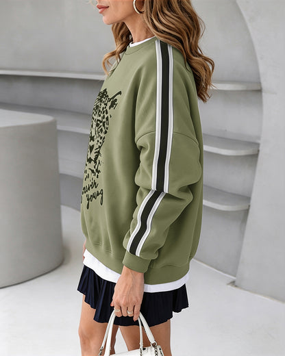 CHICMELIVE Women's Leopard Graphic Sweatshirt Crewneck Stripe Pullover Tops