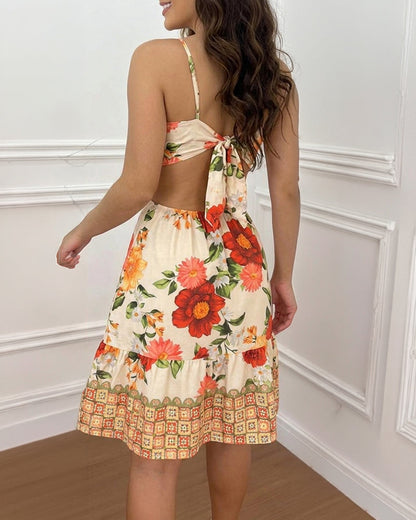 Women's Floral Print Boho Dress Sweetheart Neck Cut Out Tied Detail Summer Dress Ruffle Hem Ruched Vacation Dress
