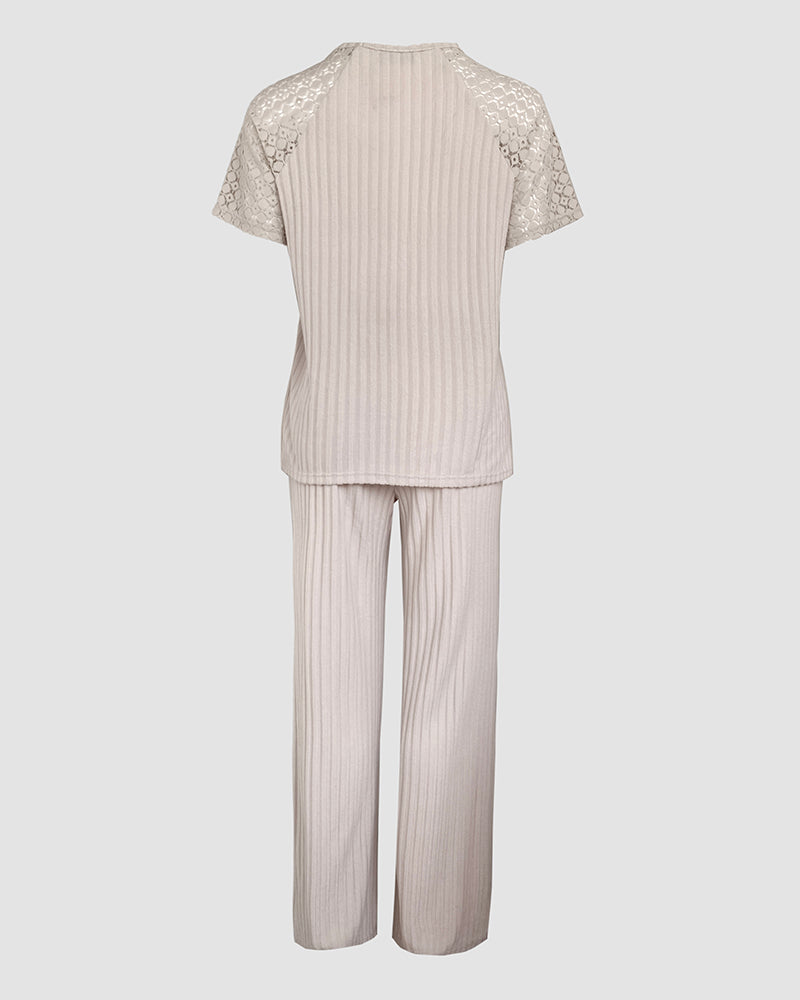 2 Pieces Outfit Round Neck Lace Spliced Short Sleeve Top and Elastic Waist Straight Leg Pants Set Casual Brushed Ribbed Pajamas Set